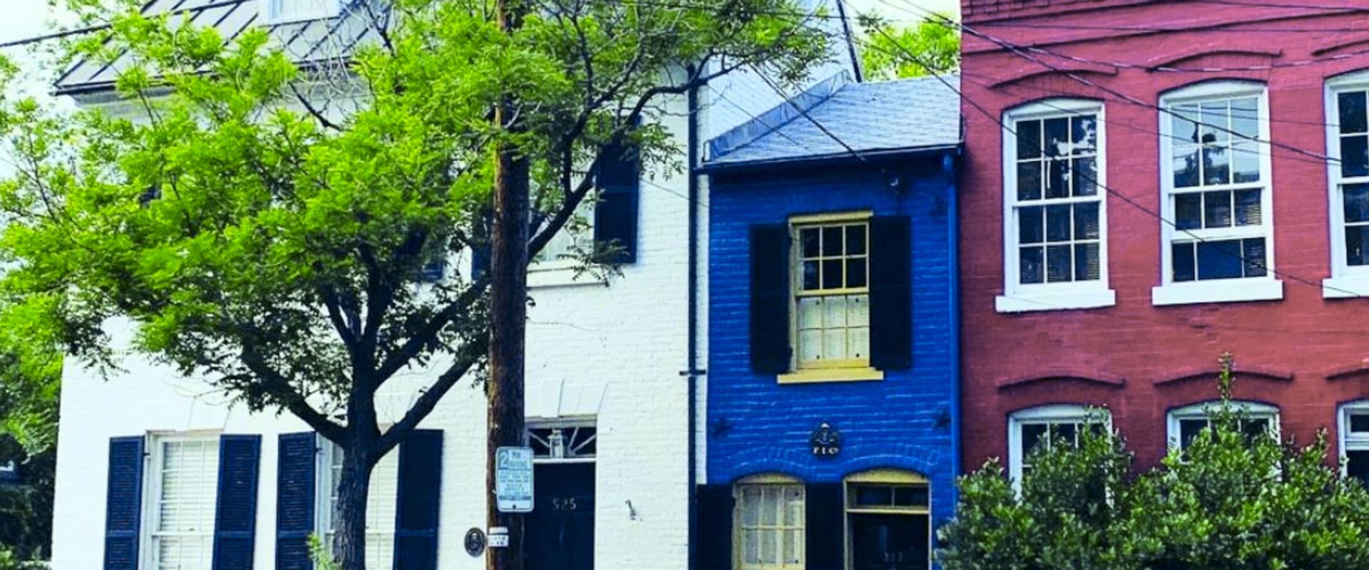 The Hollensbury Spite House: The Narrowest House in the US